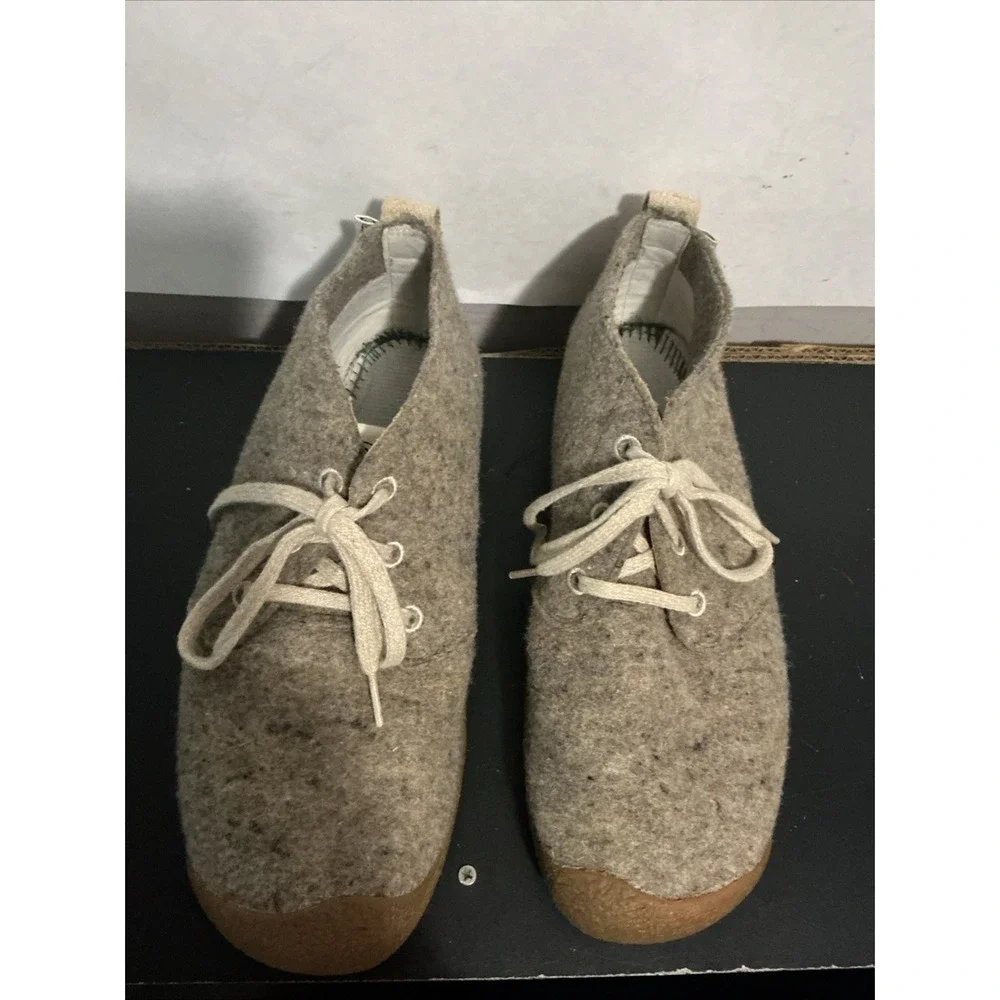 KEEN Mens Mosey Chukka Ankle Boot Taupe Felt Birch 10.5 1026806 Missing Insole